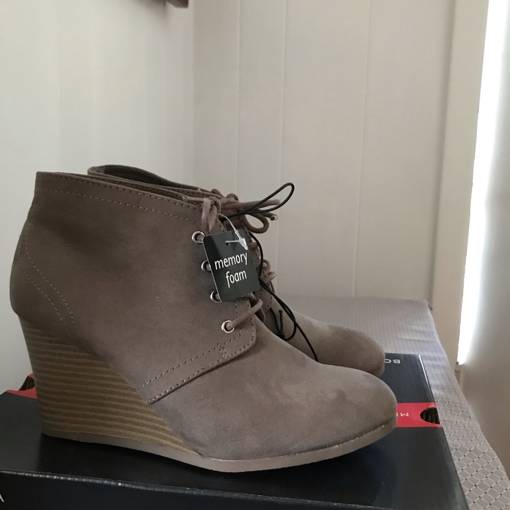 Faux suede wedge ankle boot